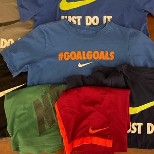 6 L Nike Boys Shirts and 2 L Nike Boys Shorts
